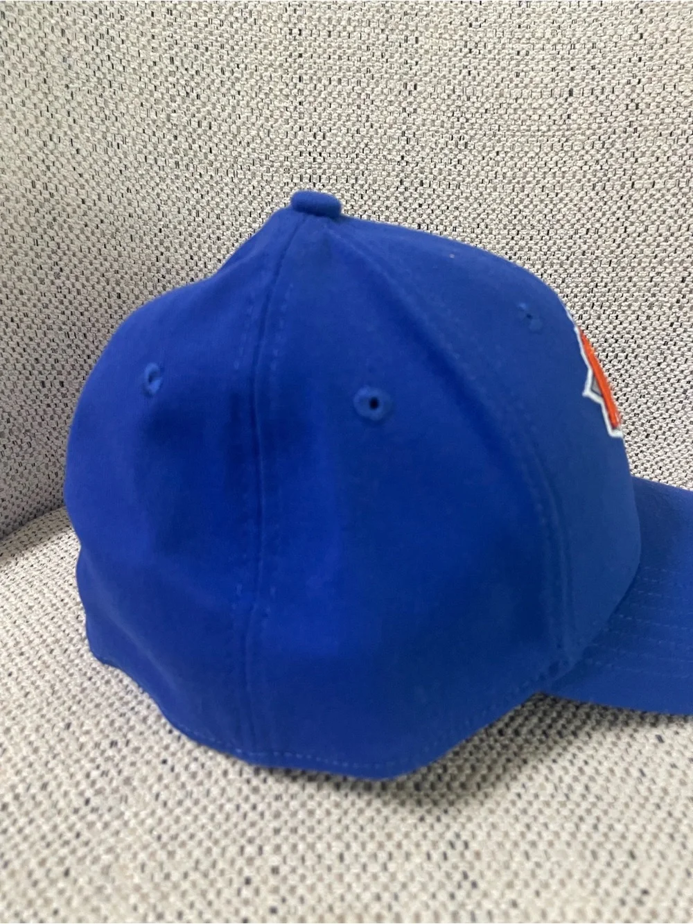 New Era Knicks Royal Blue Hat with Orange Logo - Picture 5 of 10